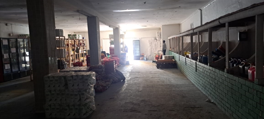Commercial Property for Sale in Grassy Park Western Cape